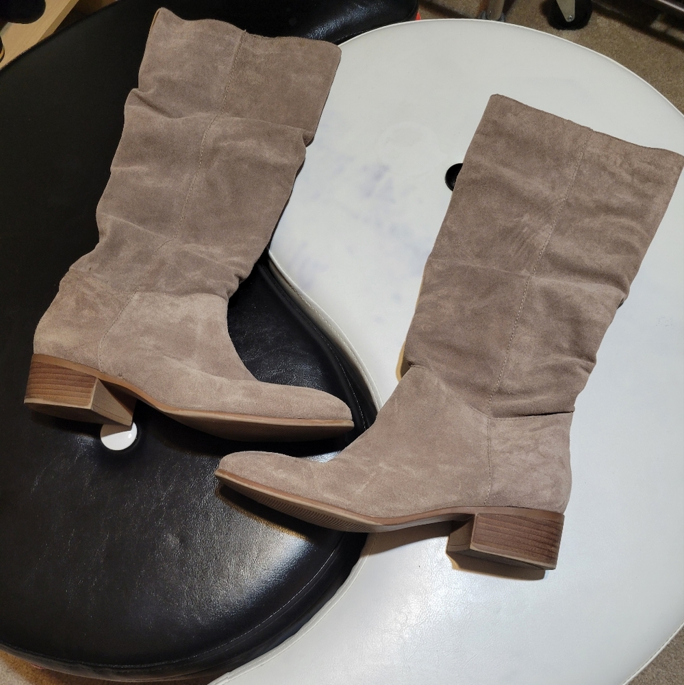 Steve Madden Ponderosa Suede Boots Size 9.5